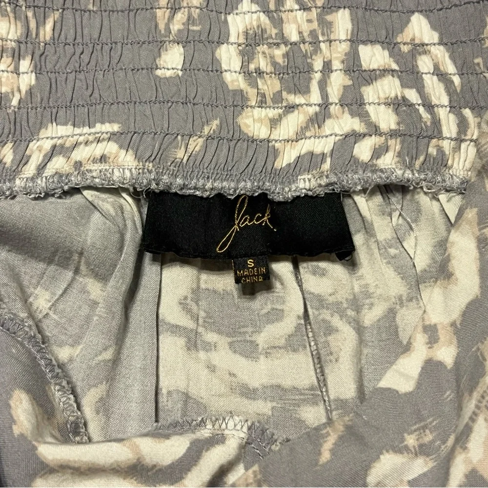 Jack by BB Dakota Grey Floral Wide Leg Small Pants‎